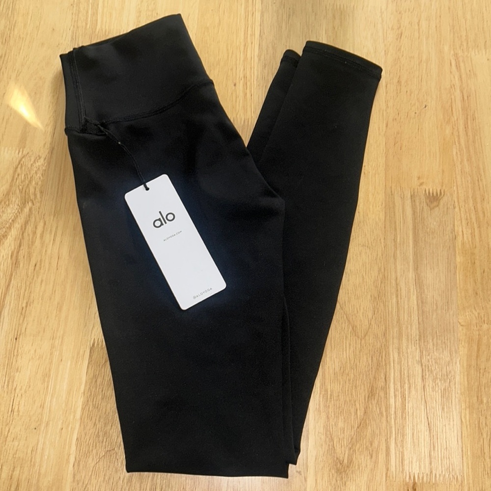 Alo High-Waist Airlift Legging
